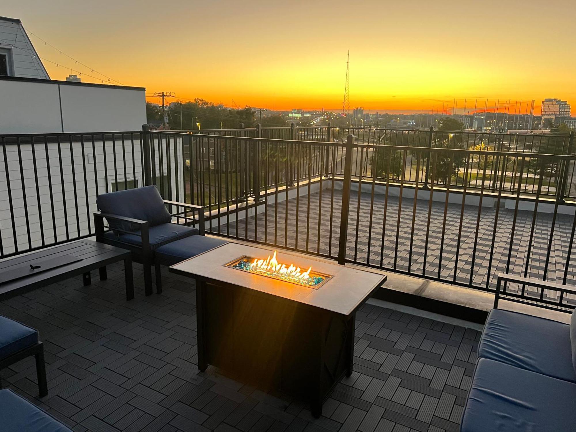 New Elevations Rooftop 5 Min To Downtown Nash Nashville Exterior photo